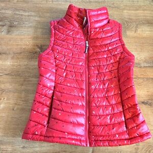 Tommy Hilfiger Small Red Puffer Vest with Star Pattern